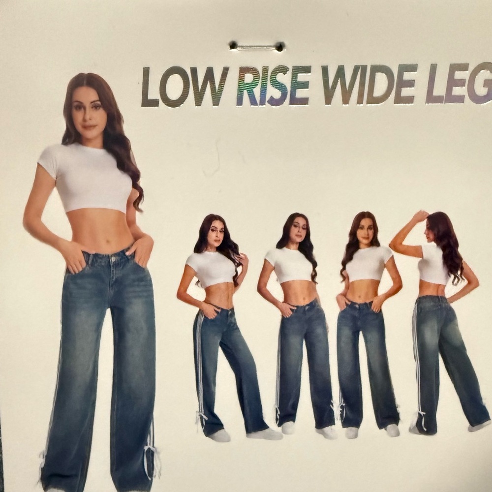 Wide Leg Low Rise Jeans